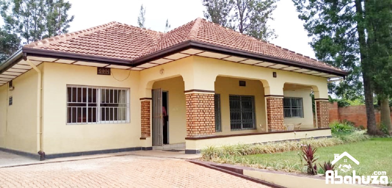 A FURNISHED 4 BEDROOM HOUSE FOR RENT AT NYARUTARAMA